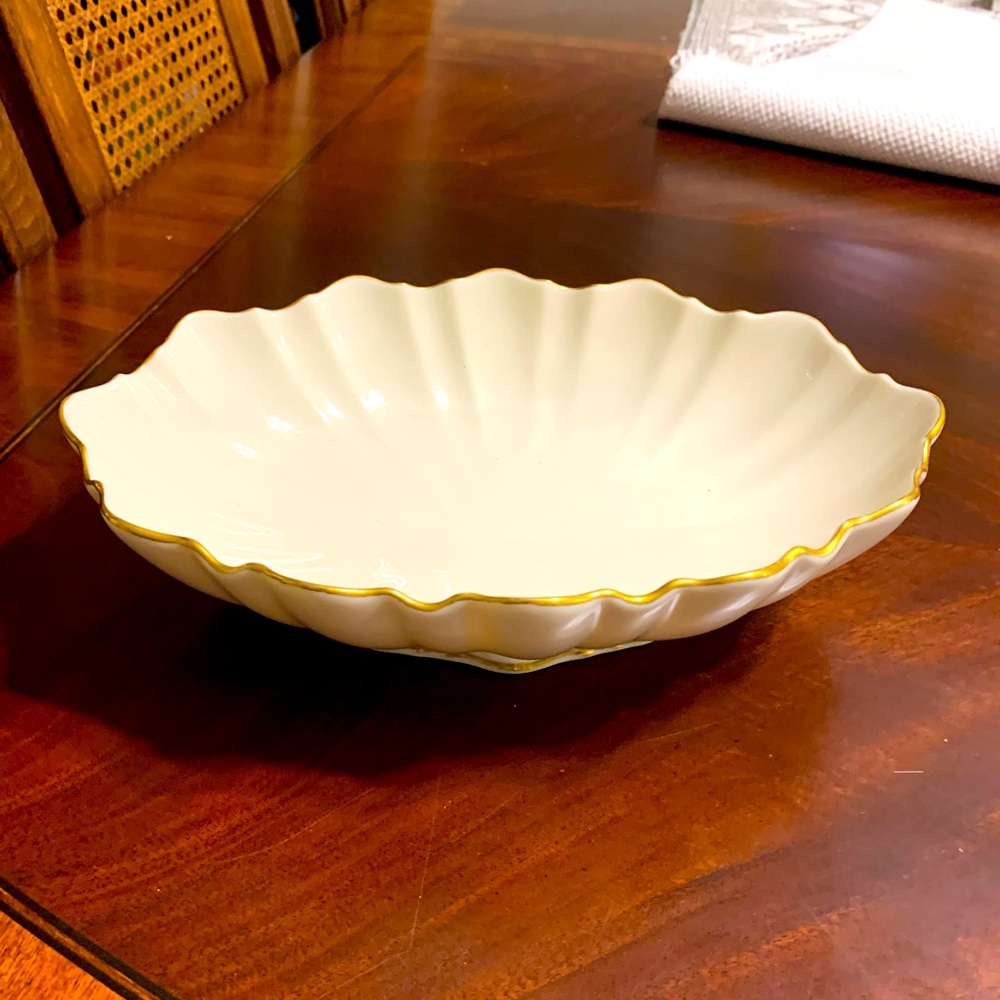 Vintage 10-7/8" Lenox Symphony Collection Oval
